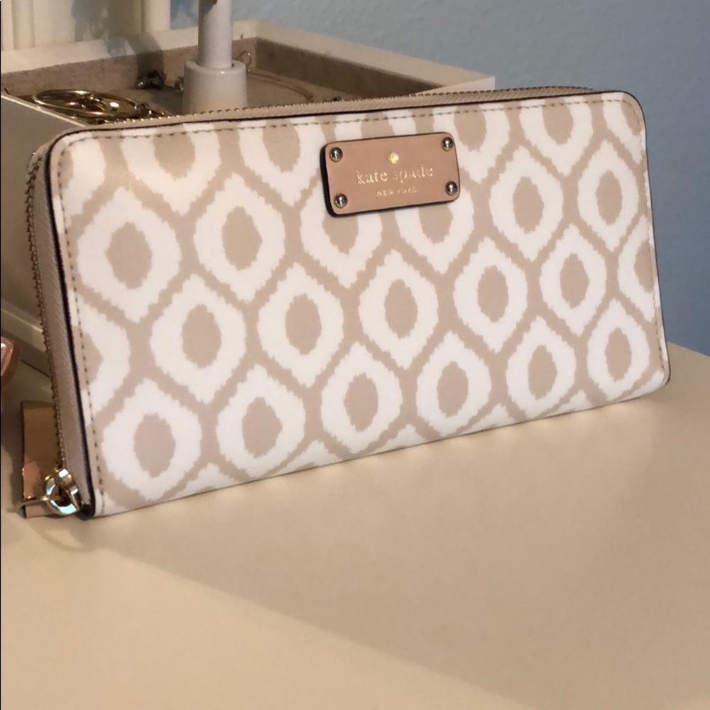 Kate Spade Wallet